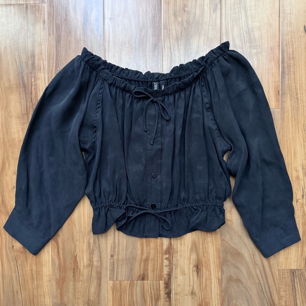 Zara • Romantic Cropped Blouse